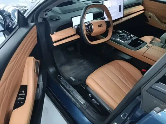 Geely Galaxy Xingyao 8 — Фото автомобиля 15
