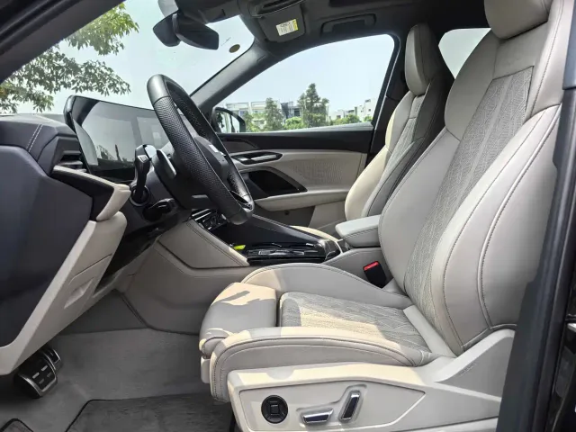 Audi Q5L — Фото автомобиля 10