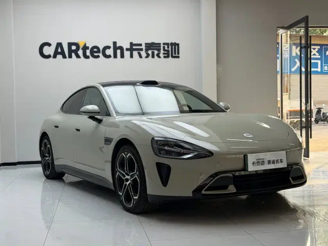 Xiaomi SU7 — Фото автомобиля 4