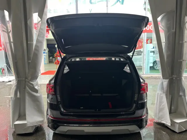 Jetta VS7 — Фото автомобиля 8