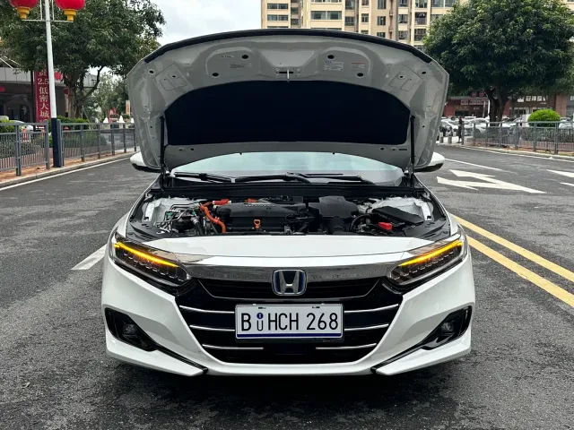 Honda Accord — Фото автомобиля 14