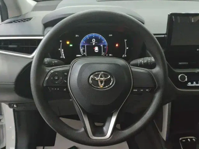 Toyota Frontlander — Фото автомобиля 10