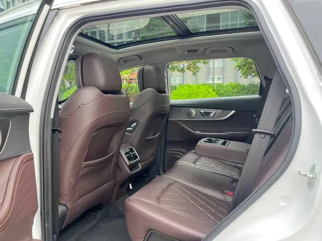 Chery Tiggo 8 PRO EV — Фото автомобиля 6