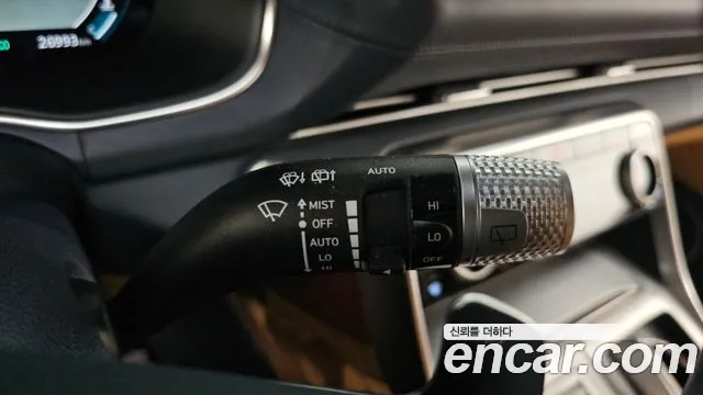 Genesis GV80 — Фото автомобиля 27