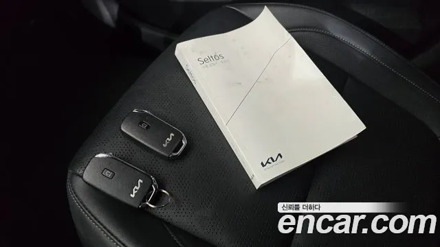 Kia Seltos — Фото автомобиля 18