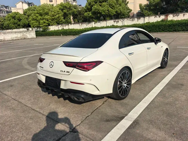 Mercedes-Benz CLA-Class AMG — Фото автомобиля 5