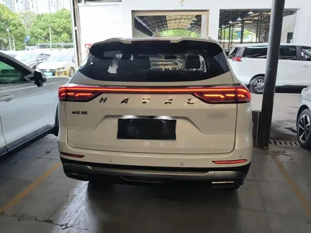 Haval H6 — Фото автомобиля 5