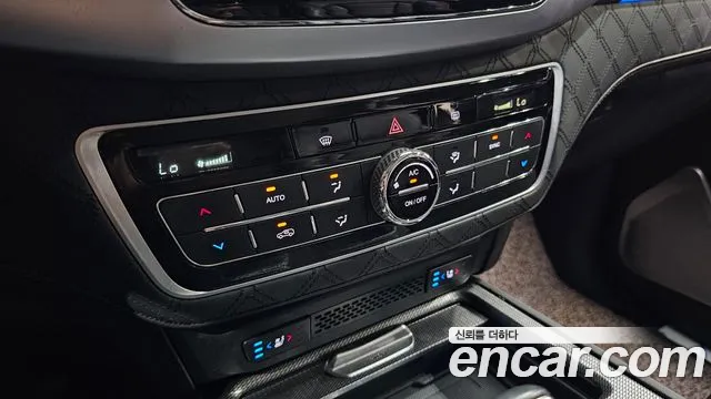 KG_Mobility_Ssangyong Rexton — Фото автомобиля 25