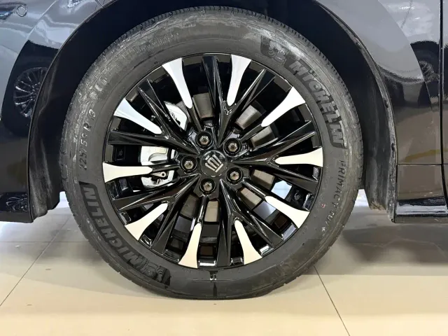 Toyota Vellfire — Фото автомобиля 26