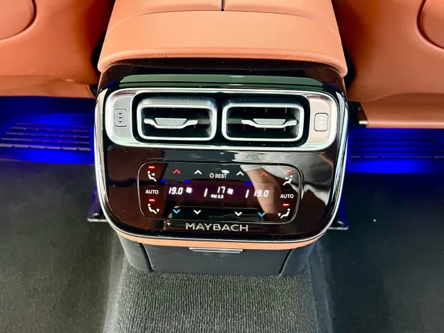 Mercedes-Benz Maybach S-Class — Фото автомобиля 22