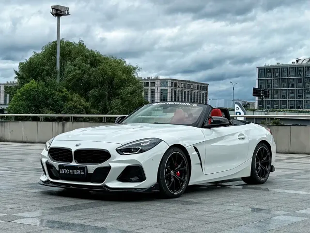 Фотография автомобиля — BMW Z4 M40i
