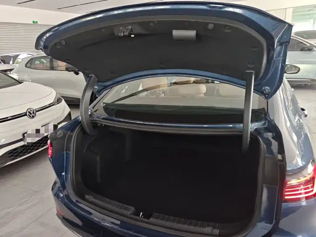 Geely Galaxy A7 — Фото автомобиля 18