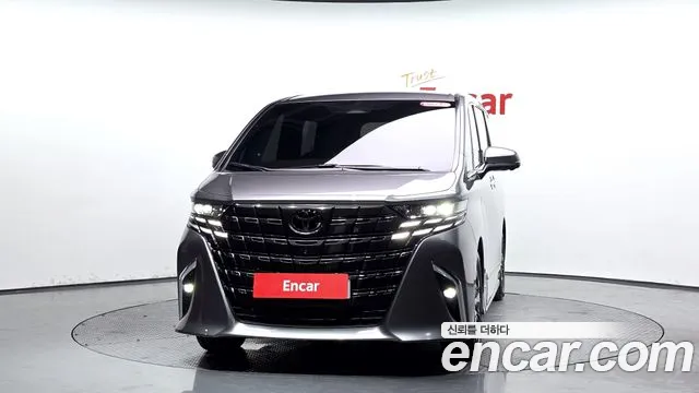 Toyota Alphard — Фото автомобиля 2