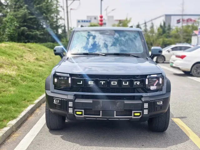 Jetour T2 — Фото автомобиля 2