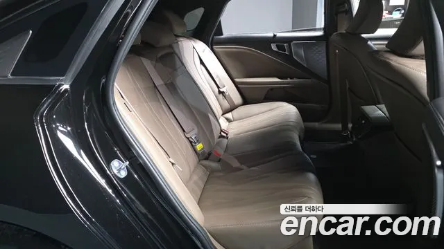 Kia K8 K8 Hybrid — Фото автомобиля 12