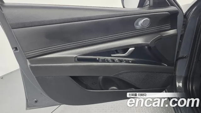 Hyundai Avante CN7 — Фото автомобиля 24