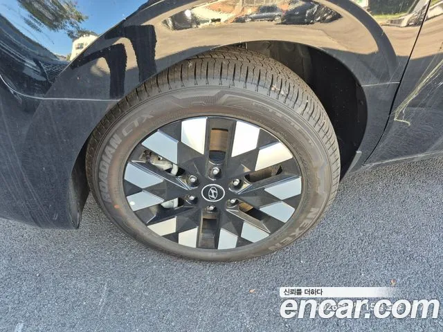 Hyundai Staria — Фото автомобиля 5