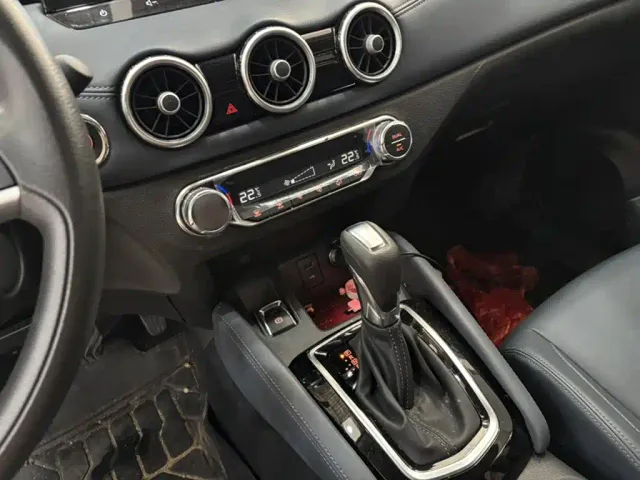 Nissan Qashqai — Фото автомобиля 13