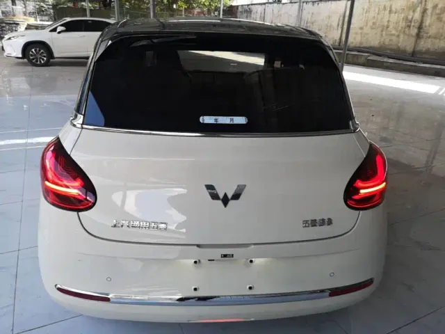 Wuling Bingo — Фото автомобиля 5