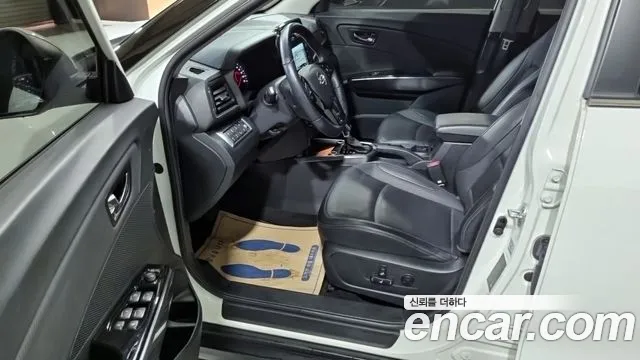 KG_Mobility_Ssangyong TIBOLI Very New Tivoli Бензин 1.5 2WD — Фото автомобиля 10
