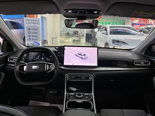 Geely Galaxy Stellar 6 — Фото автомобиля 9
