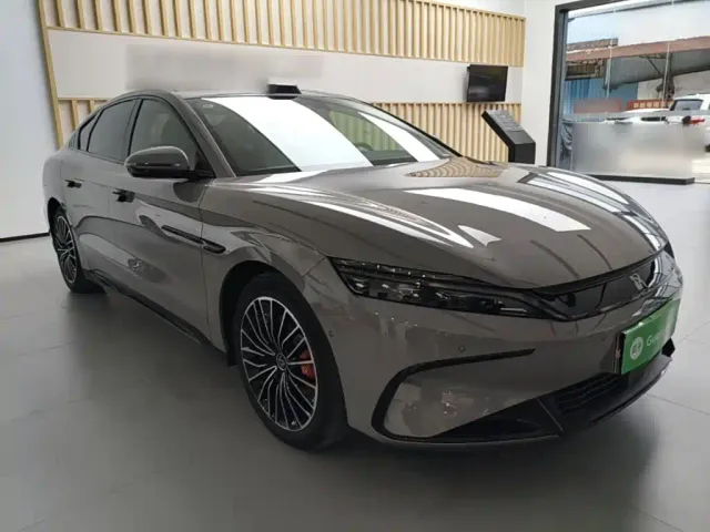 BYD Han — Фото автомобиля 3