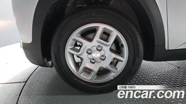 Hyundai Casper Casper Electric Inspiration — Фото автомобиля 3