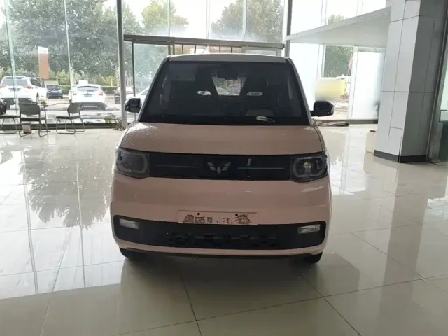 Wuling Hongguang Mini EV — Фото автомобиля 2