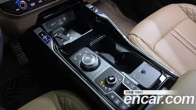 Kia Sorento Новый Sorento 4 поколение Дизель 2.2 4WD — Фото автомобиля 9
