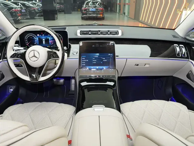 Mercedes-Benz Maybach S-Class — Фото автомобиля 18