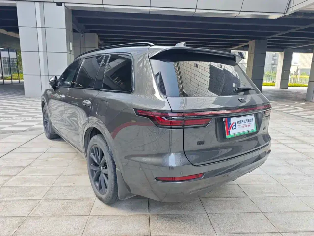 Li Auto ONE — Фото автомобиля 3