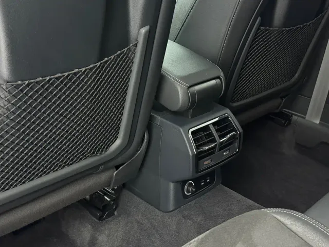 Audi Q3 — Фото автомобиля 10