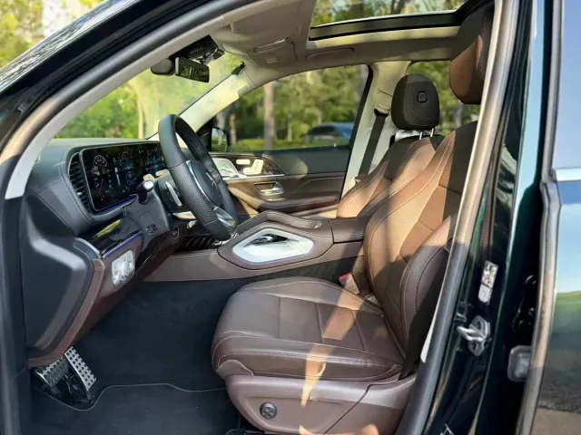 Mercedes-Benz GLS-Class — Фото автомобиля 12