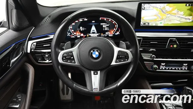 BMW 5-Series 5 серия (G30) 530i xDrive M Sport — Фото автомобиля 13