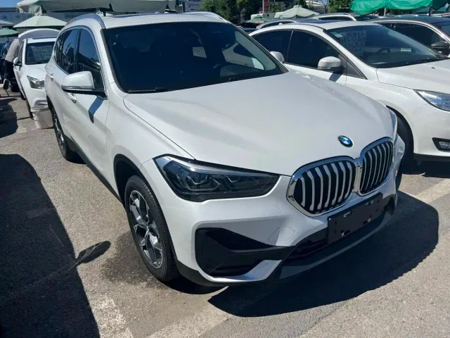 BMW X1 — Фото автомобиля 3