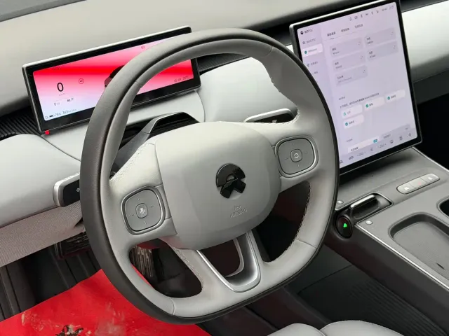 Nio ET5 Touring — Фото автомобиля 9