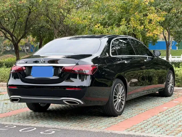 Mercedes-Benz Mercedes-Benz E-Class 2022 Facelift E 260 L — Фото автомобиля 7