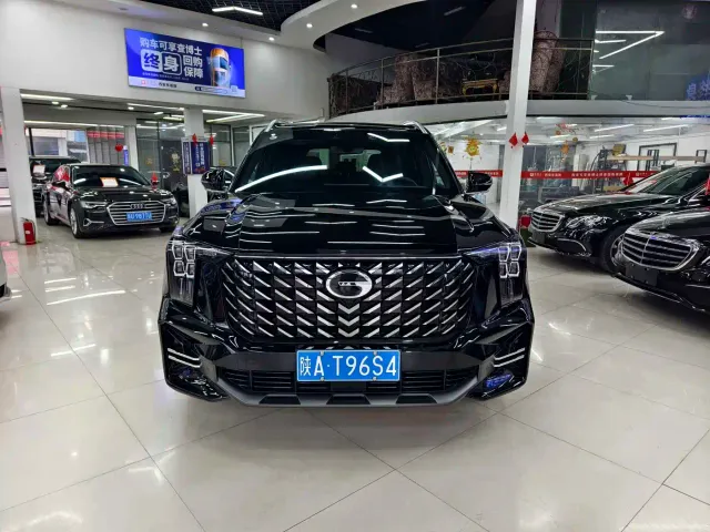 GAC Trumpchi GS8 — Фото автомобиля 2