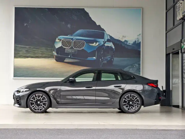 BMW 4 Series — Фото автомобиля 5
