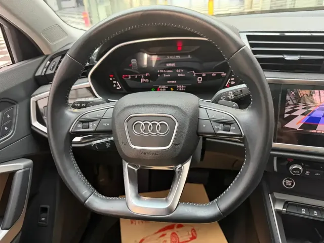Audi Q3 — Фото автомобиля 13
