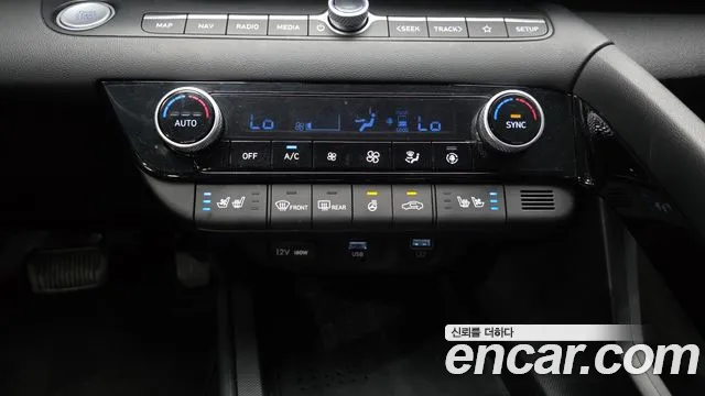 Hyundai Avante CN7 — Фото автомобиля 30