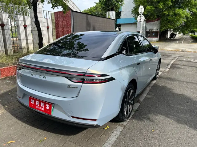 GAC Aion S Plus — Фото автомобиля 4