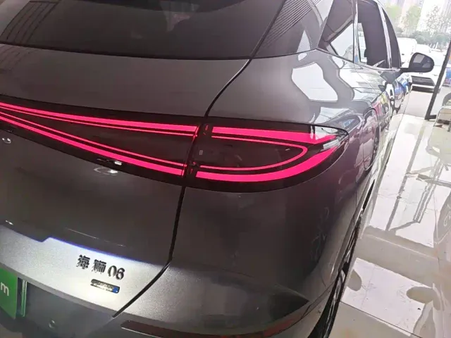 BYD Sealion 06 — Фото автомобиля 7