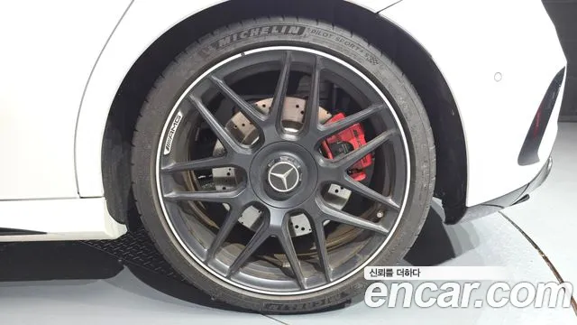Mercedes-Benz A-Class — Фото автомобиля 20