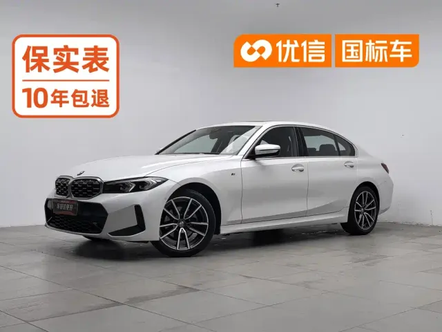 Фотография автомобиля — BMW 3 Series