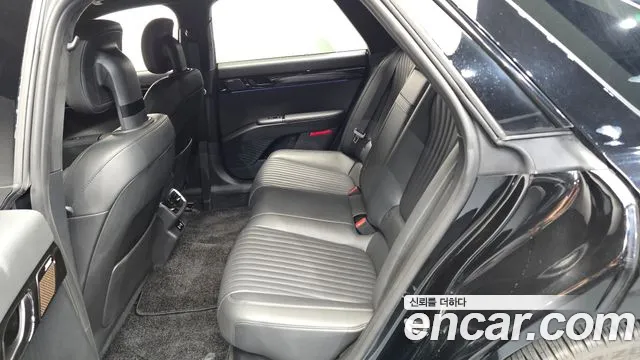Hyundai Grandeur GN7 — Фото автомобиля 17
