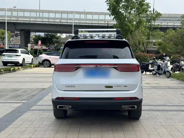 Jetour X90 Pro — Фото автомобиля 11