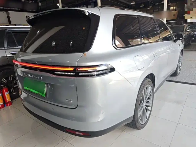 Leapmotor C16 — Фото автомобиля 6