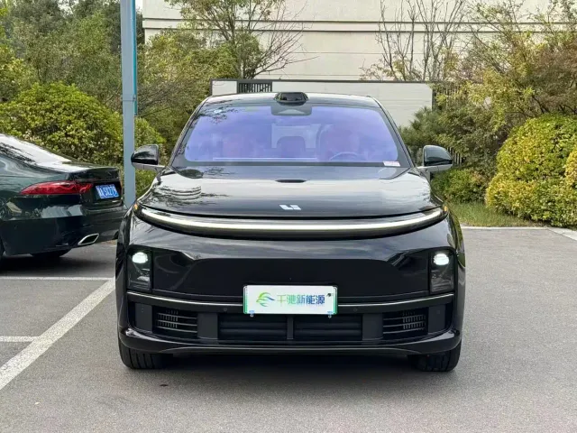 Li Auto L7 — Фото автомобиля 2