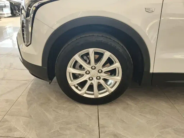 Cadillac XT4 — Фото автомобиля 22